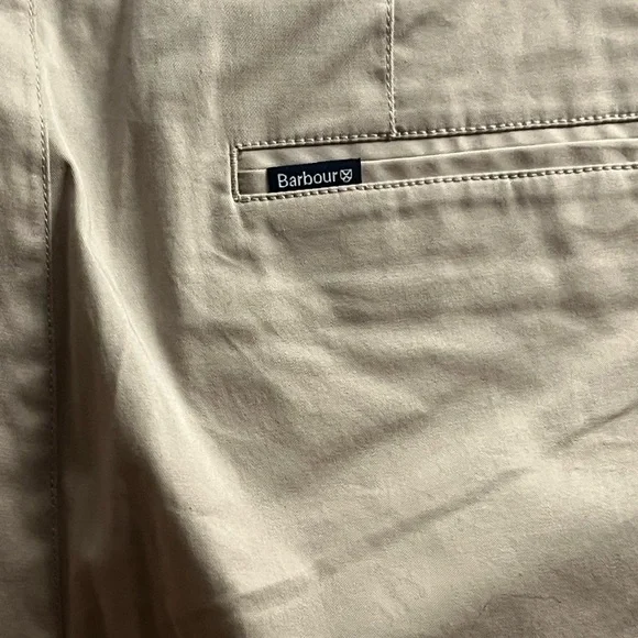 Barbour men’s Lightweight Mist Stretch Tailored Chino Pants. Size 38R. NWT - Picture 5 of 10